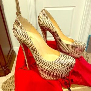 Christian Louboutin Daffodile